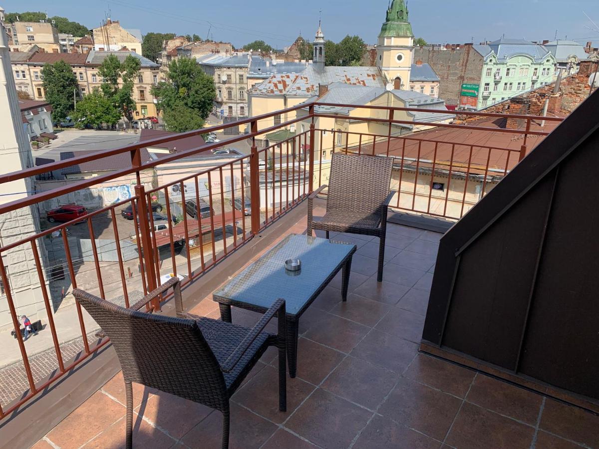 Готель Цісар Lviv Exterior photo